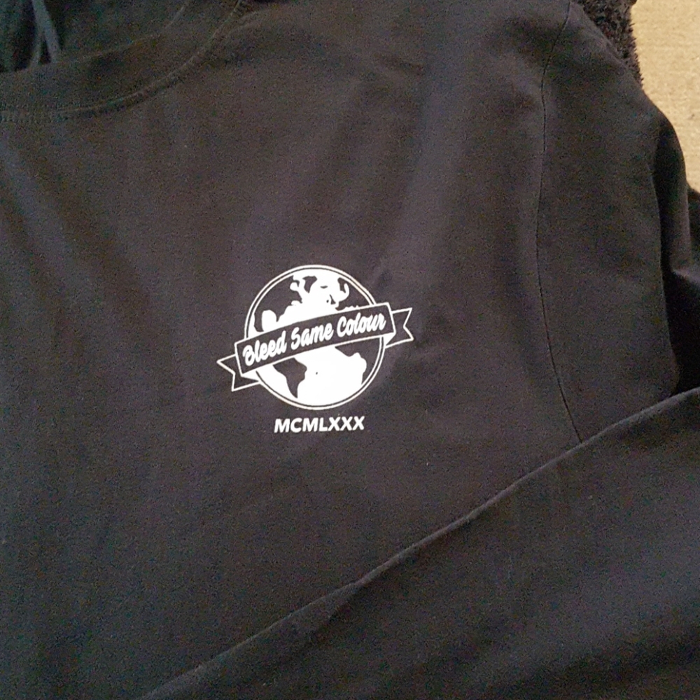 Long sleeve shirt